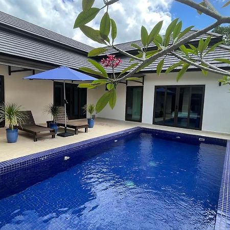 Charis Pool Villa 2 - 3 Bedroom With Private Pool Bentong Buitenkant foto
