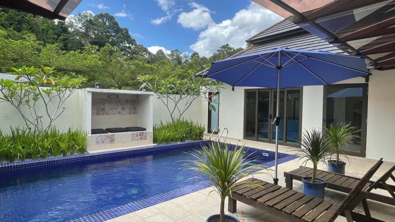 Charis Pool Villa 2 - 3 Bedroom With Private Pool Bentong Buitenkant foto