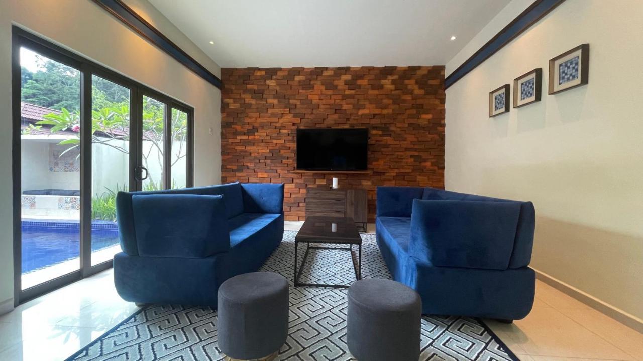 Charis Pool Villa 2 - 3 Bedroom With Private Pool Bentong Buitenkant foto